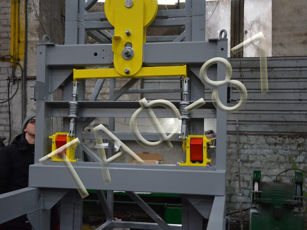 будівельний фасадний підйомник