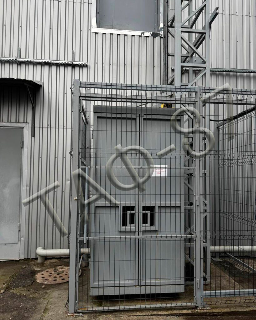 щогловий--підйомник