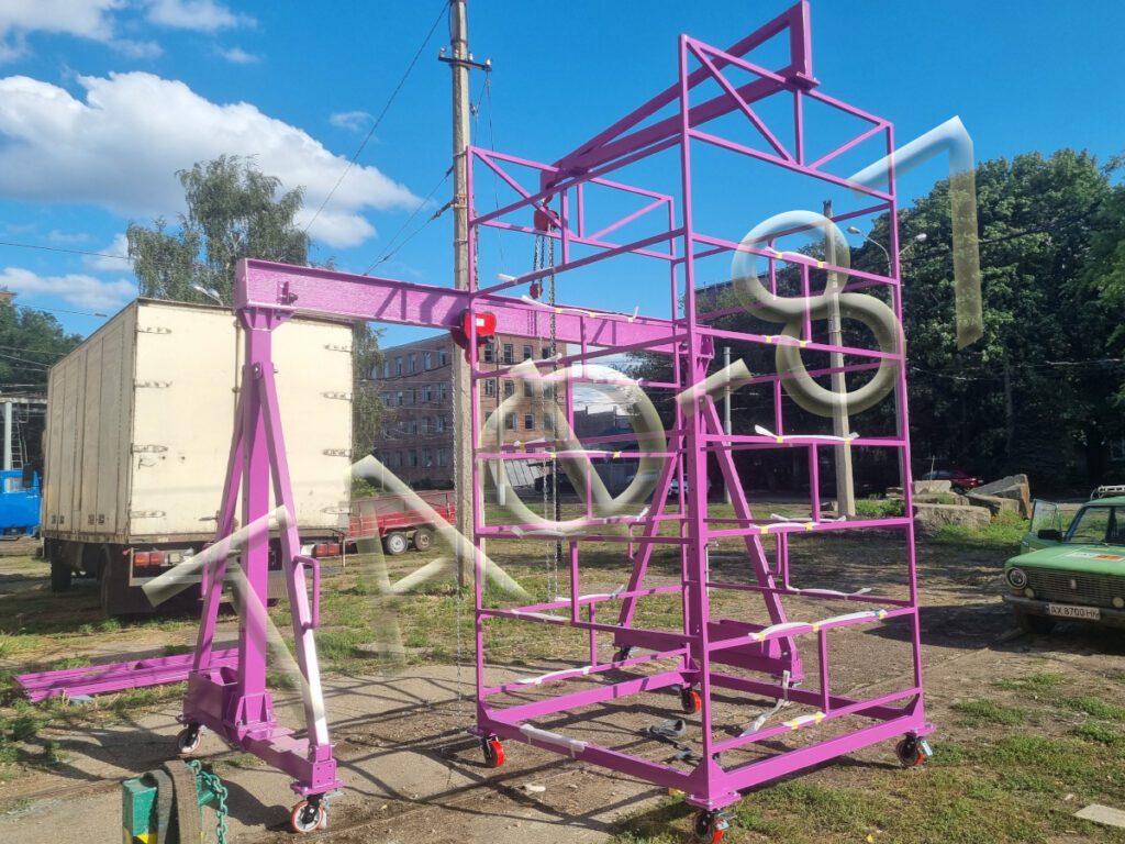 легкий козловий кран