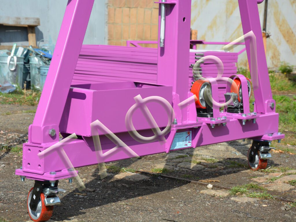 легкий козловий кран